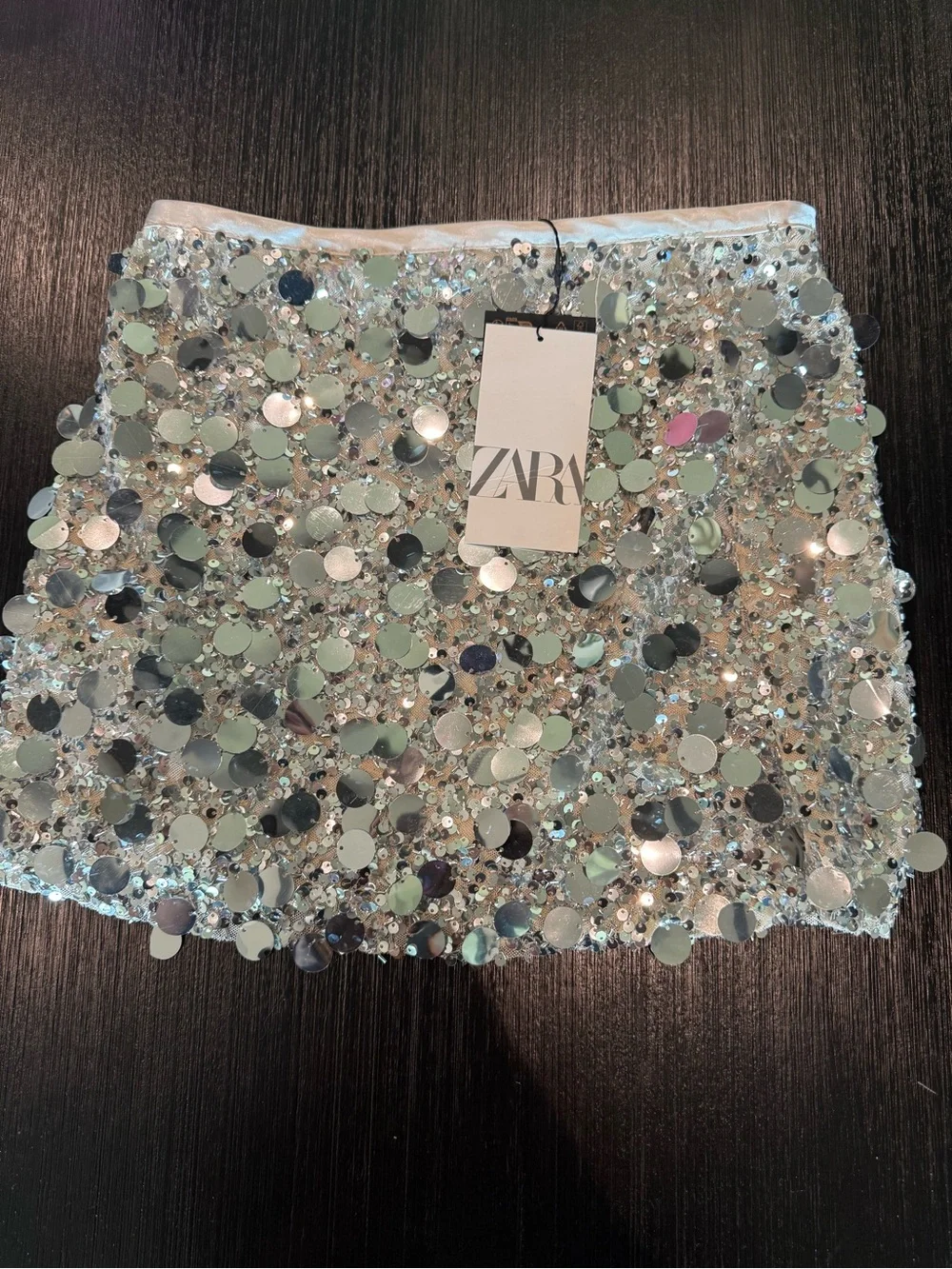 Zara Silver Sequin Mini Skirt with Mirror Paillettes - Picture 1 of 3